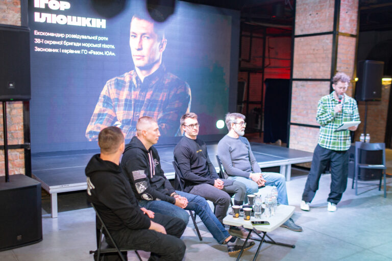 Треба знати зі школи: у Запоріжжі завдяки проєкту «Спілкуй. Ветеран» школярі дізналися про правила спілкування з ветеранами