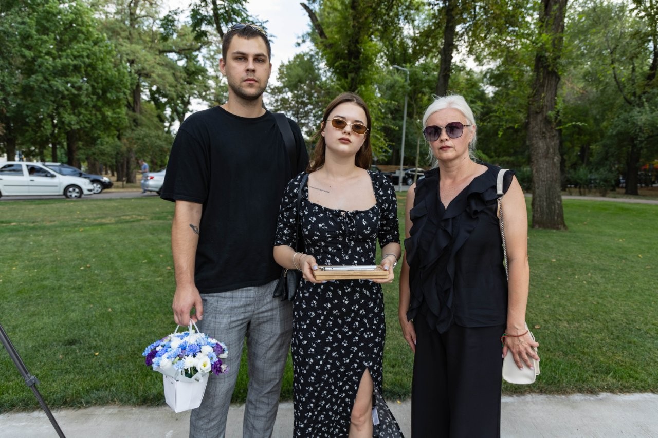 На меморіалі «Дерево пам’яті» додався 61 дзвоник: в Запоріжжі вшанували полеглих воїнів