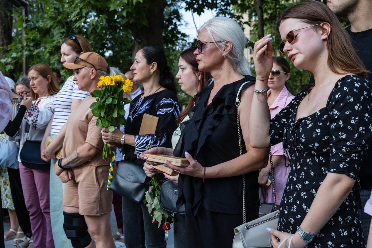 На меморіалі «Дерево пам’яті» додався 61 дзвоник: в Запоріжжі вшанували полеглих воїнів