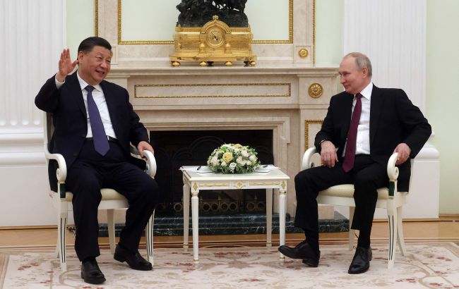 Китай таємно озброює Росію, — The Telegraph