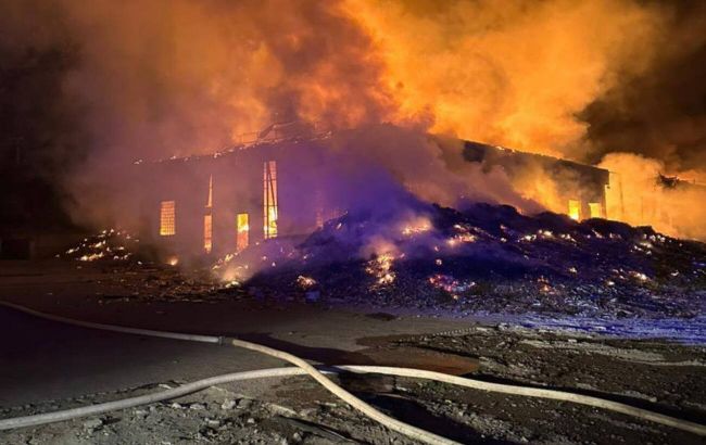 На Одещині окупанти вдарили по винному заводу: в ОВА показали наслідки