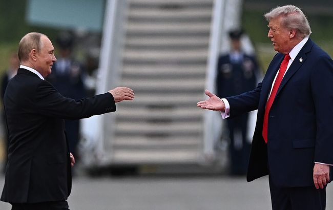 Трамп після розмови з Зеленським хоче поговорити з Путіним