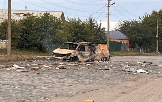 Згоріла вщент: в Сумах ворожий дрон вдарив по машині газової служби