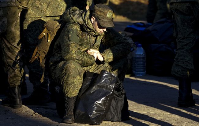 «Приведи друга» за півмільйона. Росія витратила на вербувальників на війну мільярди_68ffe9d8476ee.jpeg
