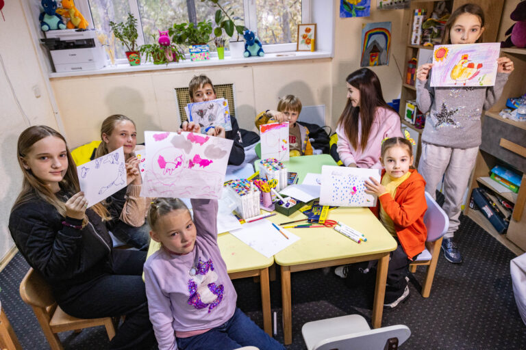 Запорізький «Опліч Хаб» запрошує дітей на безкоштовну арт-терапію
