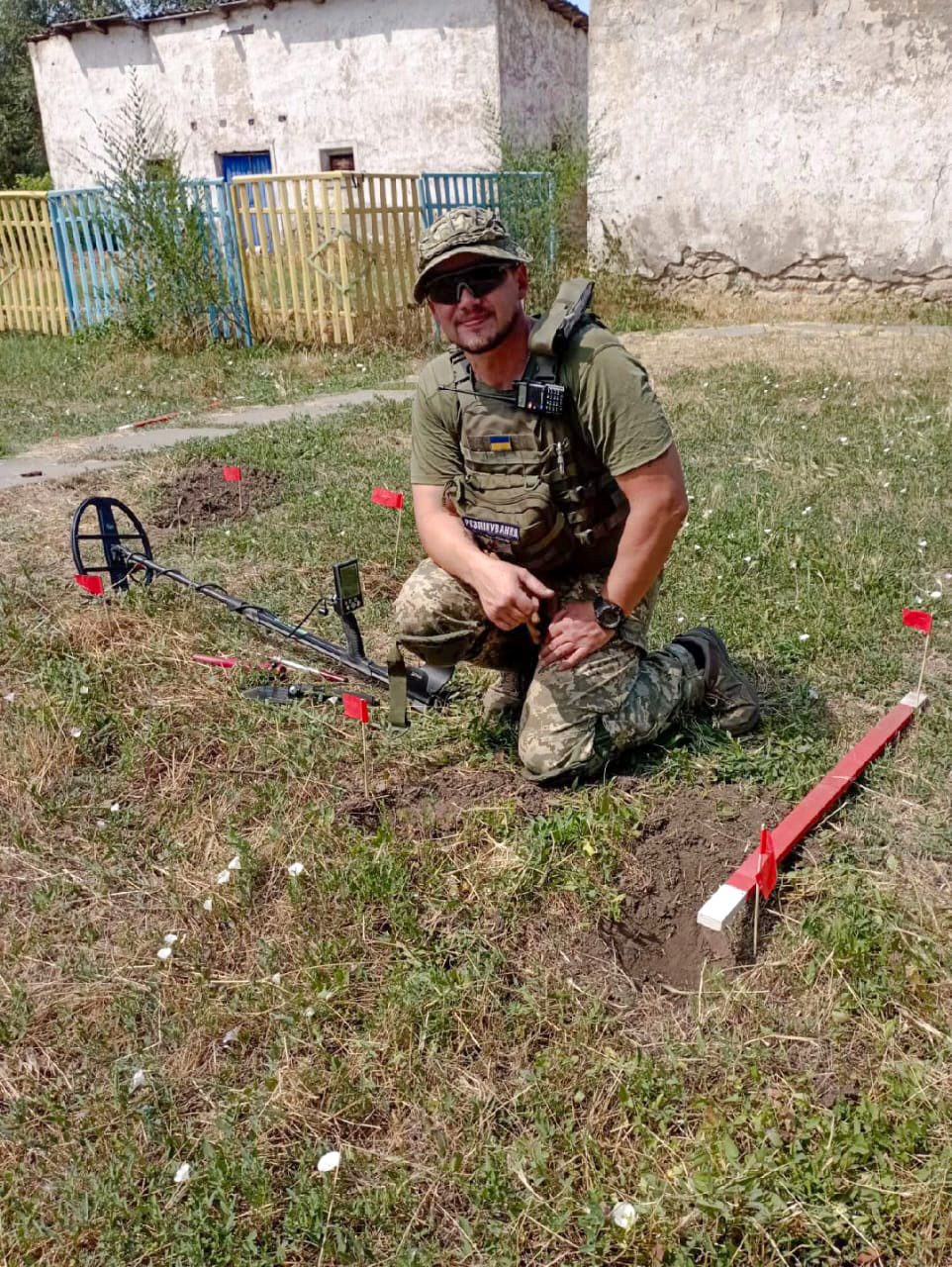 Запорізький металург-військовослужбовець на позивний «Мартен» розміновує Херсонщину