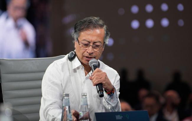 Літак президента Колумбії не змогли дозаправити через санкції США_6903fa73e93b8.jpeg