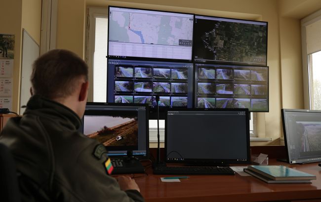 Над Вільнюсом знову закривали повітряний простір через невідомі повітряні кулі_69046afbad1dc.jpeg