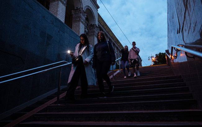 Все більше європейців підтримують диктатуру, експерти б’ють на сполох: чим це загрожує