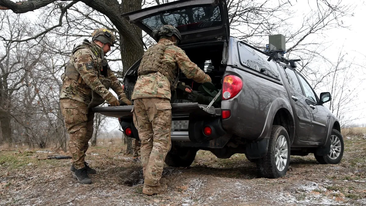 Дронарі «Хортиці» отримали нові позашляховики від Метінвесту