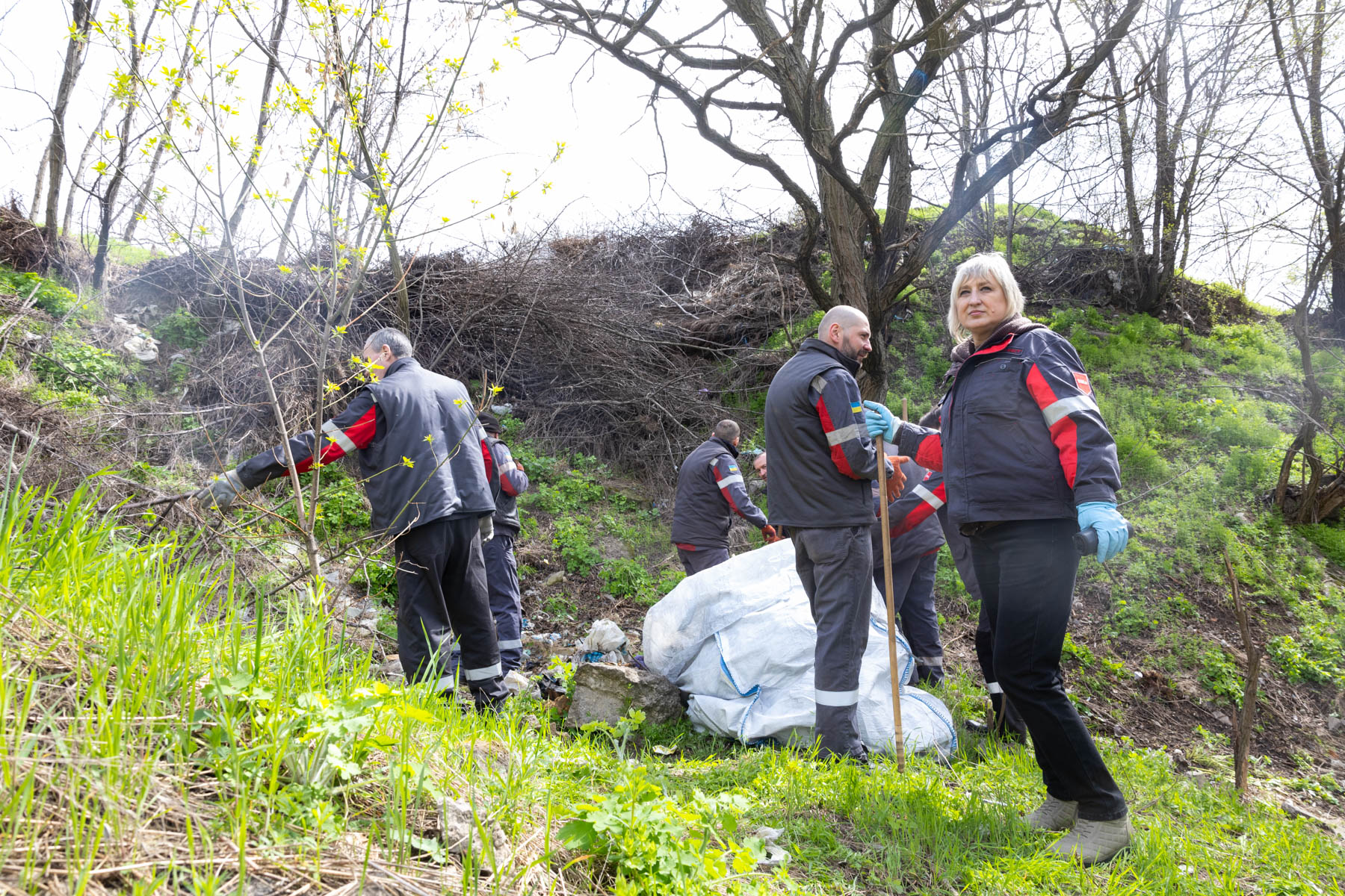 Працівники Запоріжвогнетриву долучилися до весняної толоки в Заводському районі міста 5 Працівники Запоріжвогнетриву долучилися до весняної толоки в Заводському районі міста