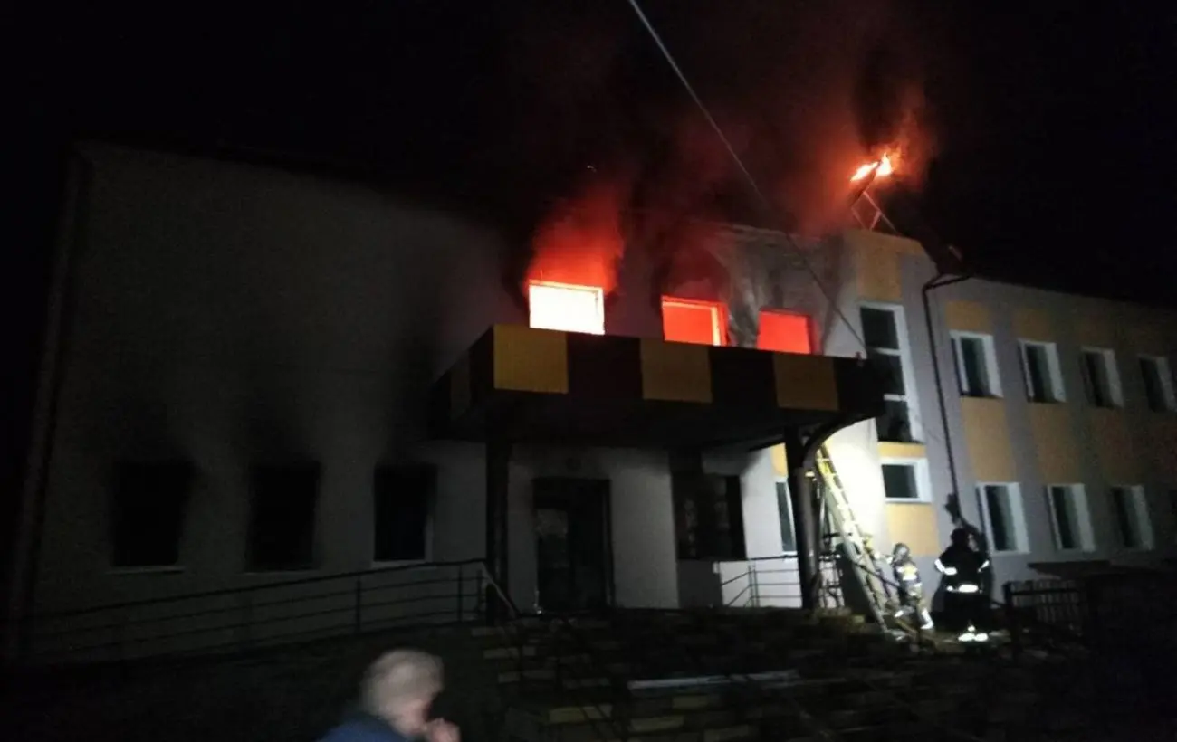 Росіяни вдарили дроном по школі під Києвом 1 Росіяни вдарили дроном по школі під Києвом