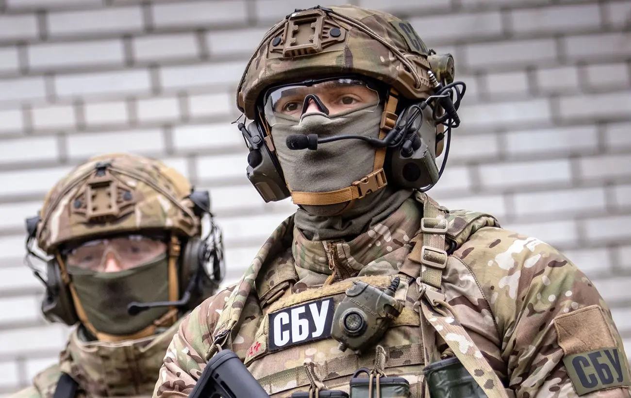 17-річна дівчина коригувала удари РФ по Дніпру: її затримали 1 17-річна дівчина коригувала удари РФ по Дніпру: її затримали