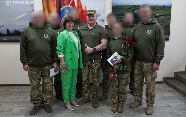 Вони нищать плани ворога: генерал Плахута відзначив воїнів-розвідників 1 Вони нищать плани ворога: генерал Плахута відзначив воїнів-розвідників