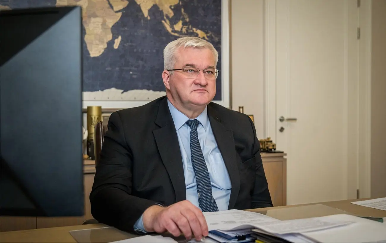 Поки Росія тисне на Україну, серйозних переговорів не буде, - Сибіга